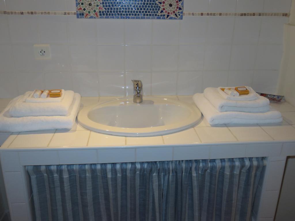 Le Clos Des Canebiers Bed & Breakfast Grasse Rom bilde