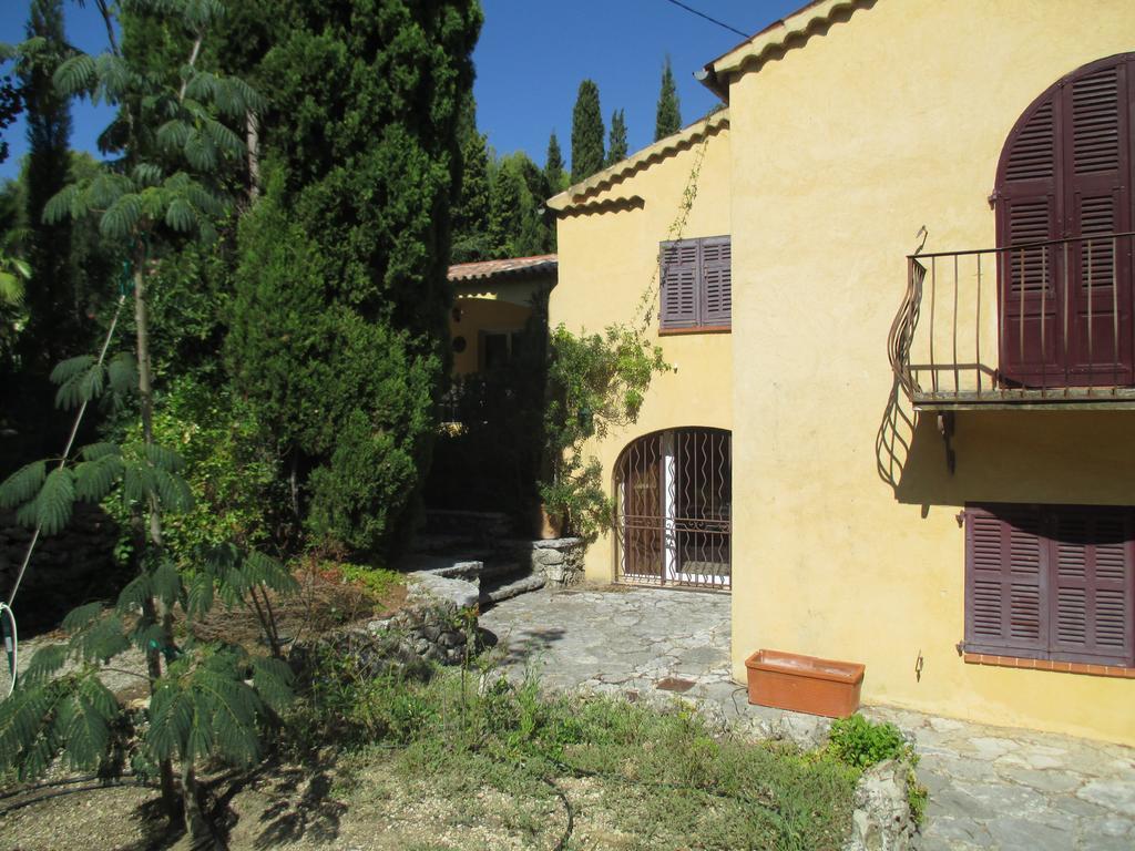 Le Clos Des Canebiers Bed & Breakfast Grasse Eksteriør bilde