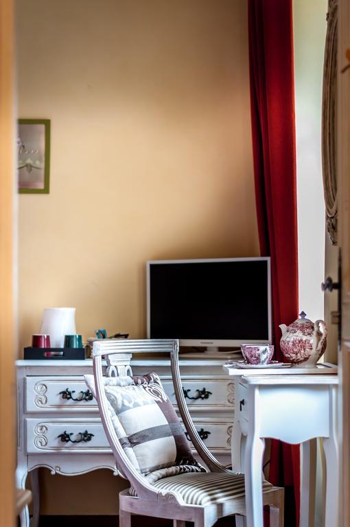 Le Clos Des Canebiers Bed & Breakfast Grasse Rom bilde