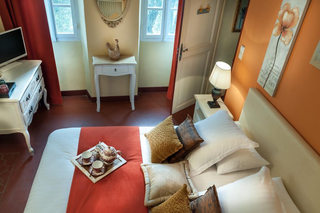 Le Clos Des Canebiers Bed & Breakfast Grasse Rom bilde