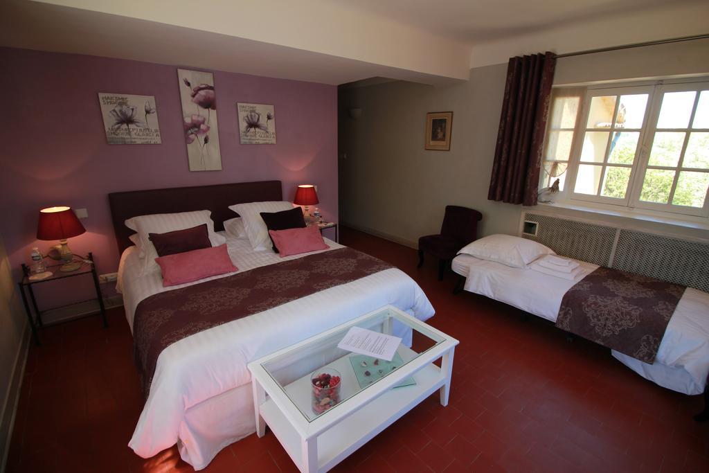 Le Clos Des Canebiers Bed & Breakfast Grasse Eksteriør bilde